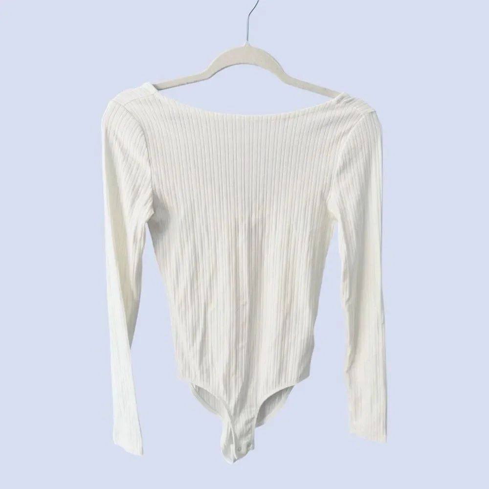 NWT GAP Modern Boatneck Ribbed Long Sleeve Bodysuit Off White Cream Size XS